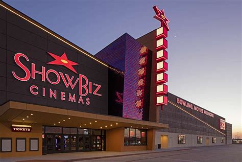 fallbrook theater movies|showbiz cinemas fall creek.